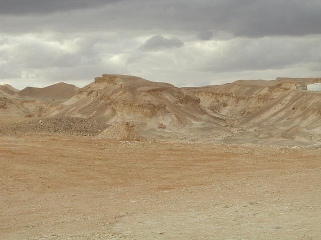 ומבט לאחור...