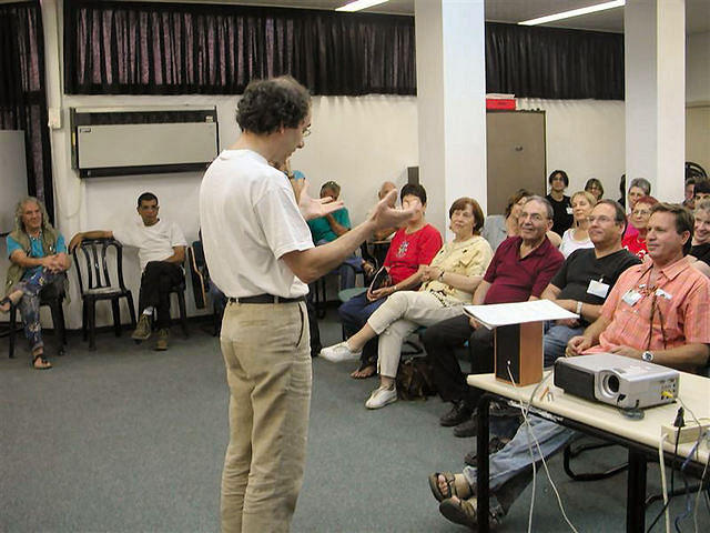 יואל סיון - מנצח על הקהל