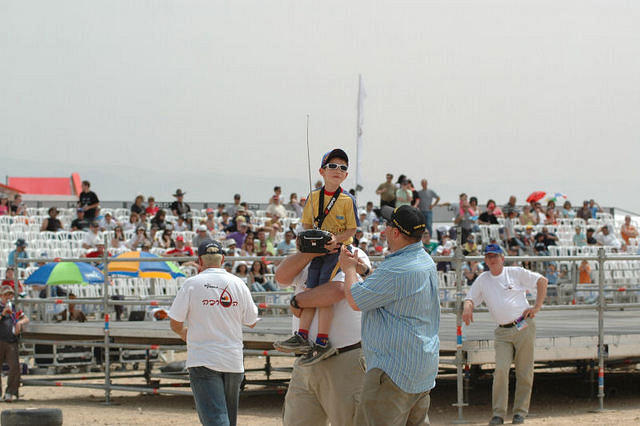 כל הכבוד לאלון!