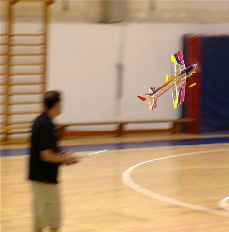 חשמלים באולם הספורט  בספיר