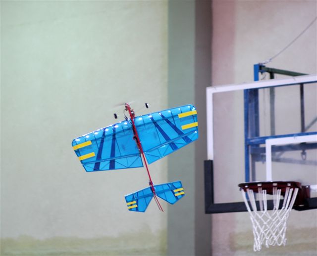 חשמלים באולם הספורט  בספיר