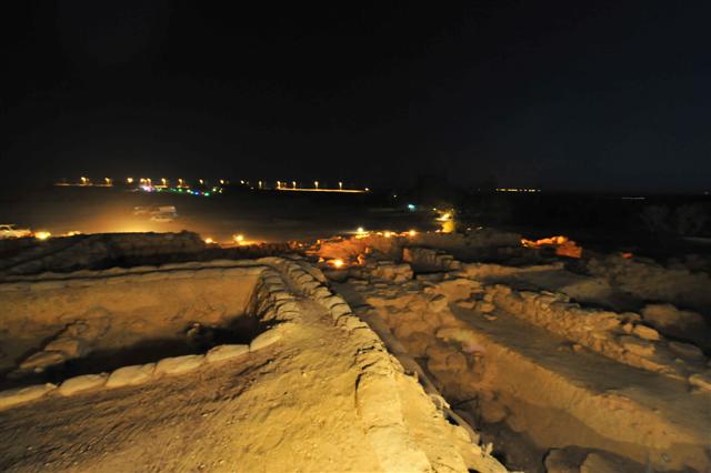 _GLF3041 _Small_.JPG