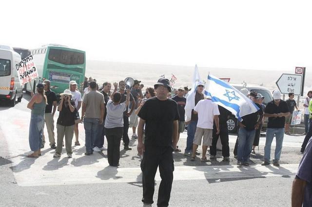 _____ ____ ____   08_11 017.jpg