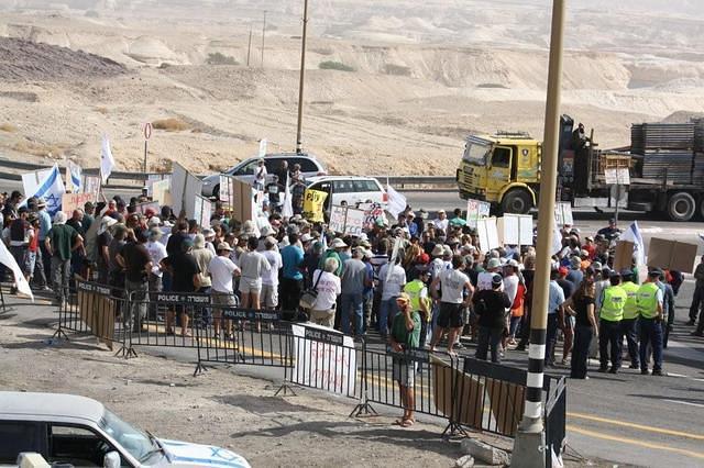 _____ ____ ____   08_11 025.jpg