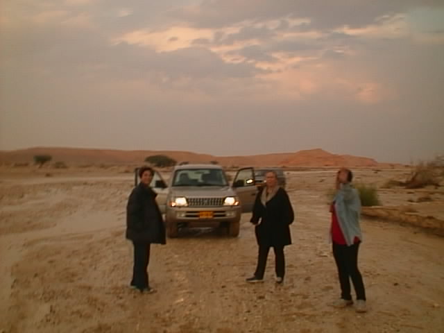 וכשמגיע הגשם - מיד גם יש שטפון