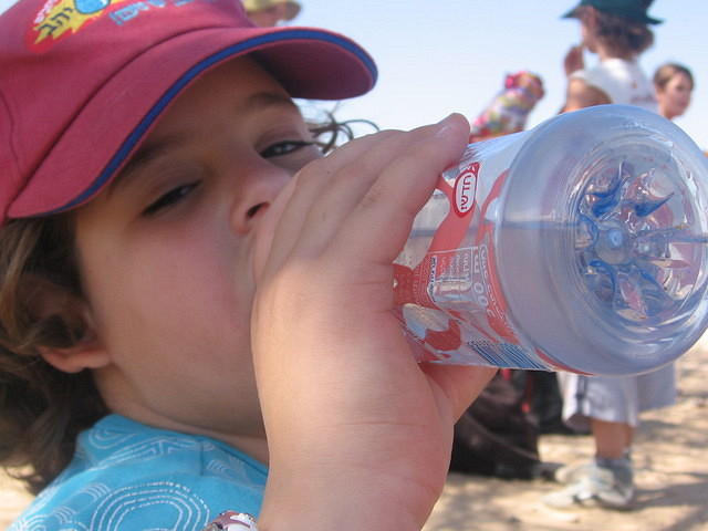 טיול קצר לנחל גדרון כיתות ג' ספטמבר 2006