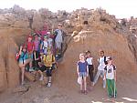 טיול ג', חאפלה, צועדים בשביל בית ספר 033