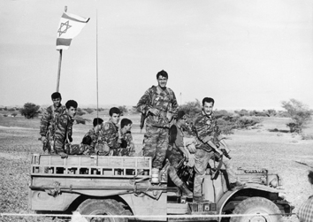 חיילים ביום העלייה לחצבה 1965.JPG
